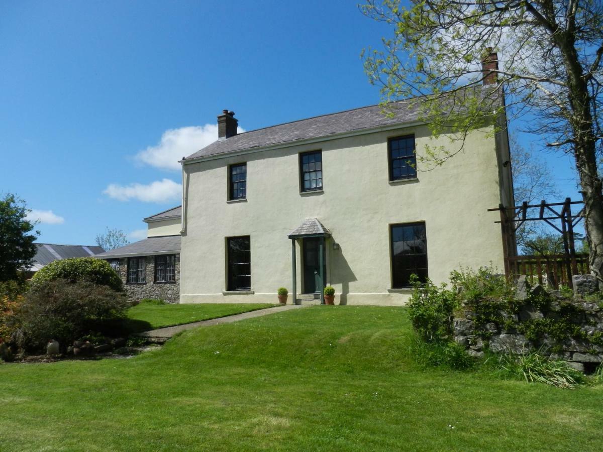 Cilwen Country House Bed And Breakfast Abernant Extérieur photo